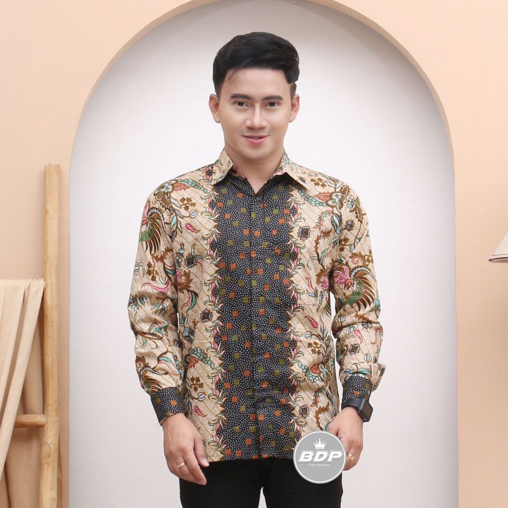 ATASAN BATIK PRIA TERKINI