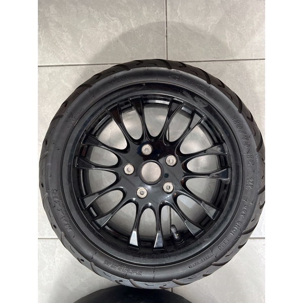 velg depan vespa sprint s r12 + ban