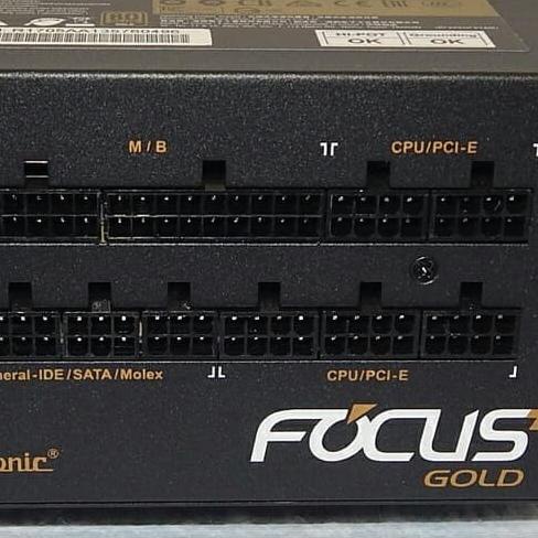 Kabel Modular Seasonic dari PSU 6pin ke SATA