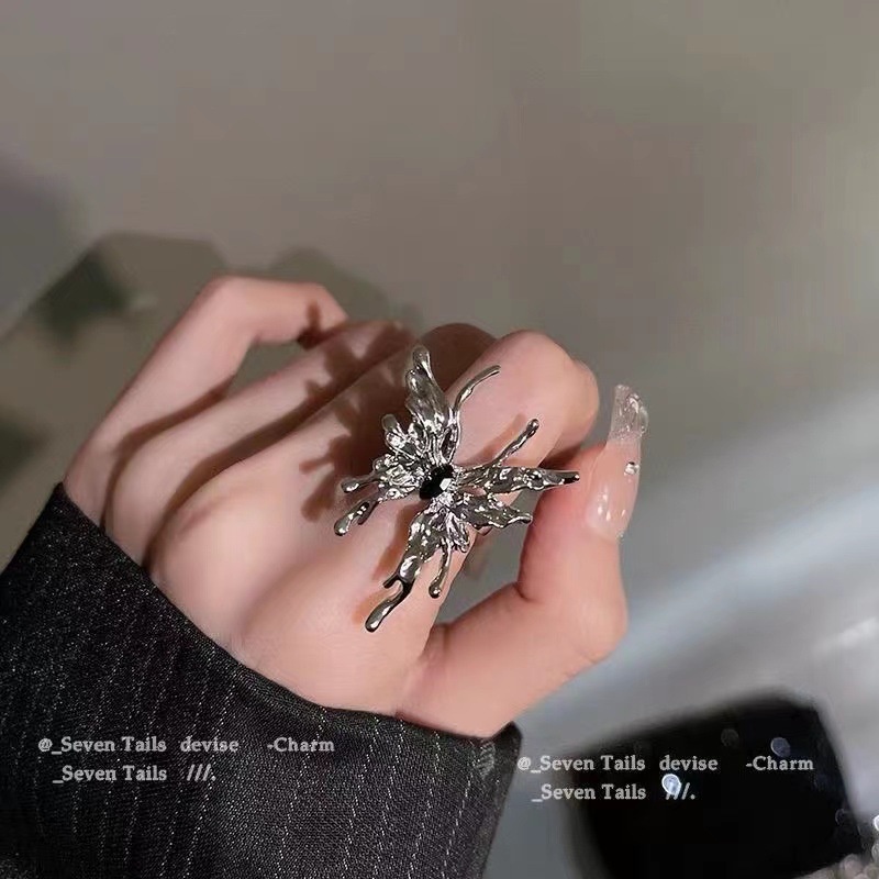 Cincin Jari Telunjuk Model Terbuka Desain Butterfly Liquid Untuk Wanita