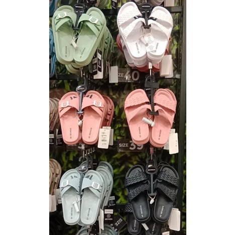 SANDAL WANITA PYLON KARET BRAND NEVADA