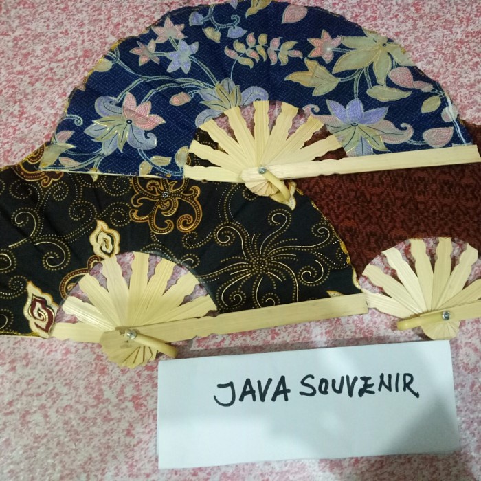 Souvenir Souvenir Kipas Batik