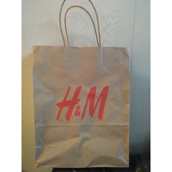 

Paper bag H&M 100% original