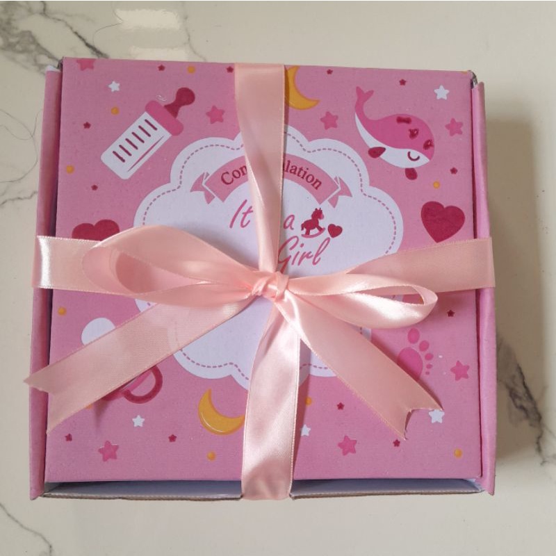

GIFT BOX - PACKING KARDUS UNTUK KADO