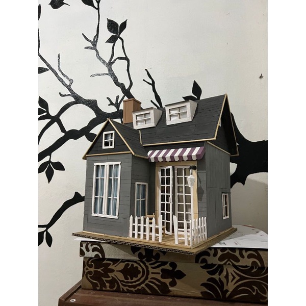 Miniature Modern Nordic House