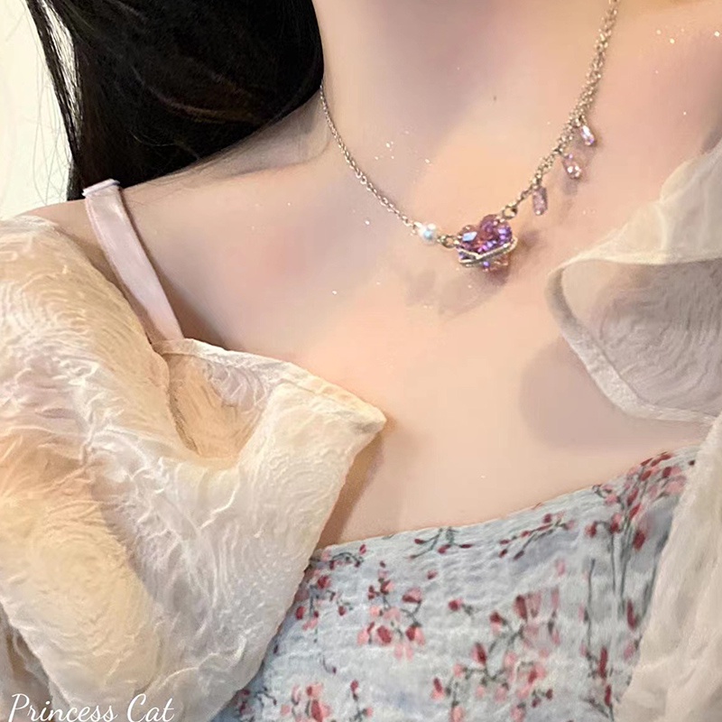 Kalung Rantai Dengan Liontin Hati Pink Aksen Batu Zircon Sexy Untuk Wanita