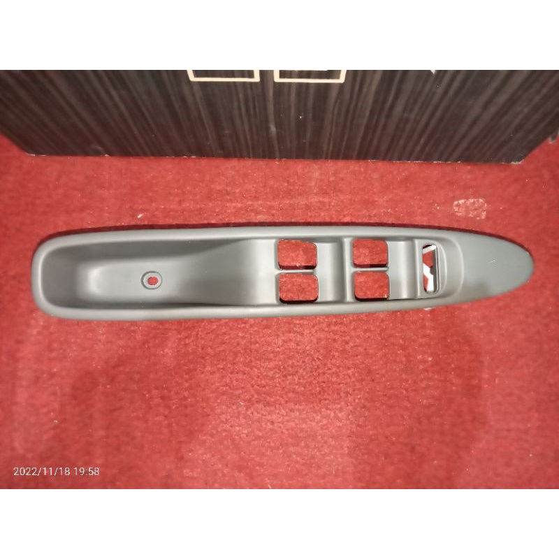 PANEL POWER WINDOW DEPAN KANAN AVANZA XENIA VVTI ORI