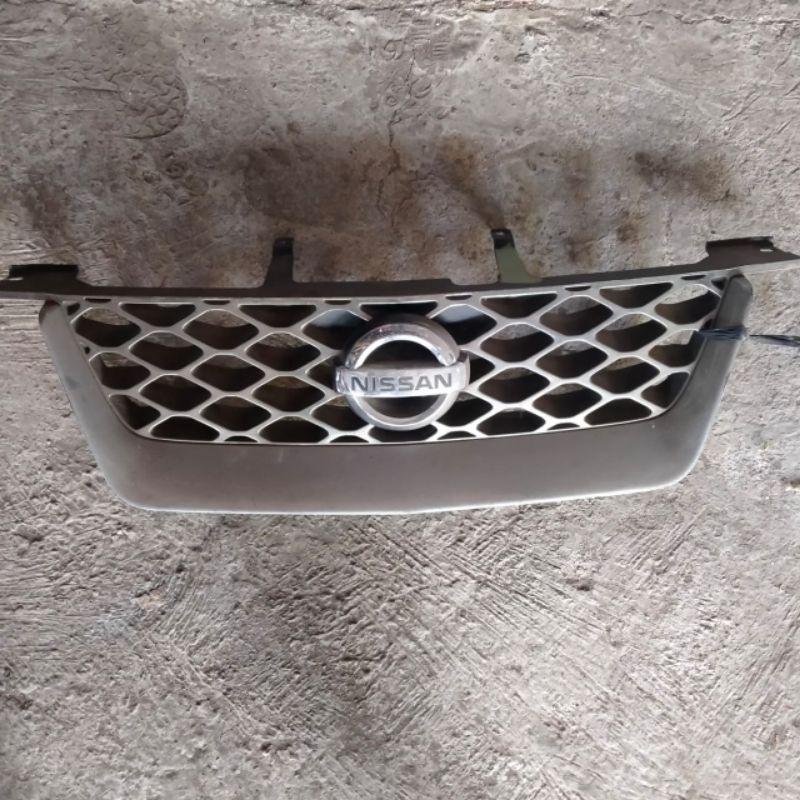 Grill nissan xtrail t30 gril nissan X-trail grill nisan X-trail grill nissan