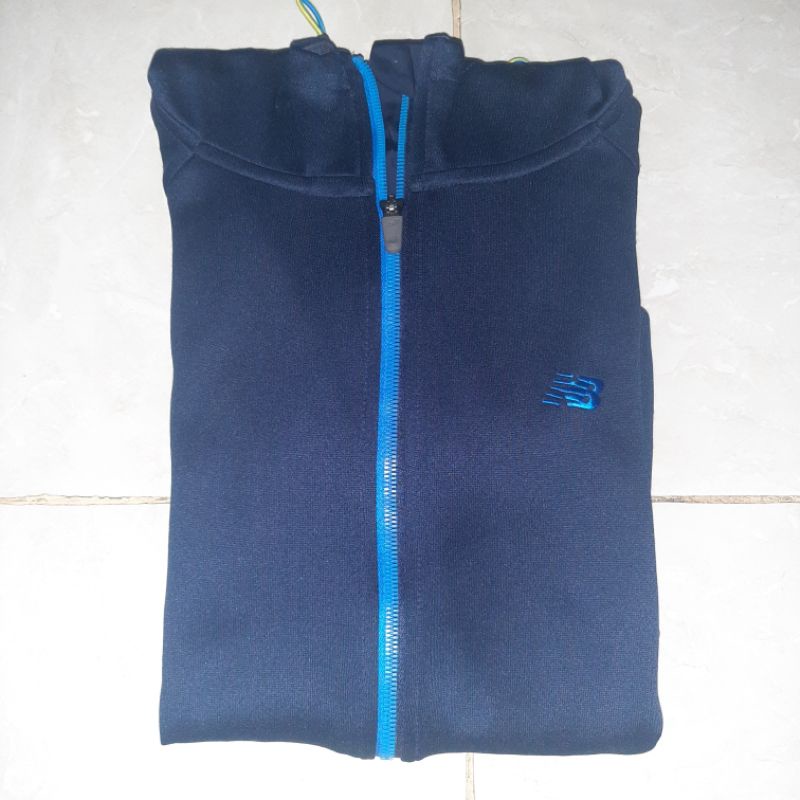 Jaket Training NB Second