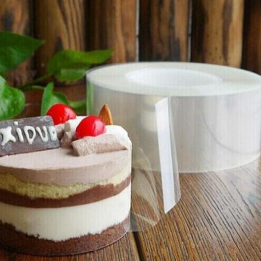 

Plastik Mika Pinggiran Cake Tinggi x Lebar/ 6cm x 50meter