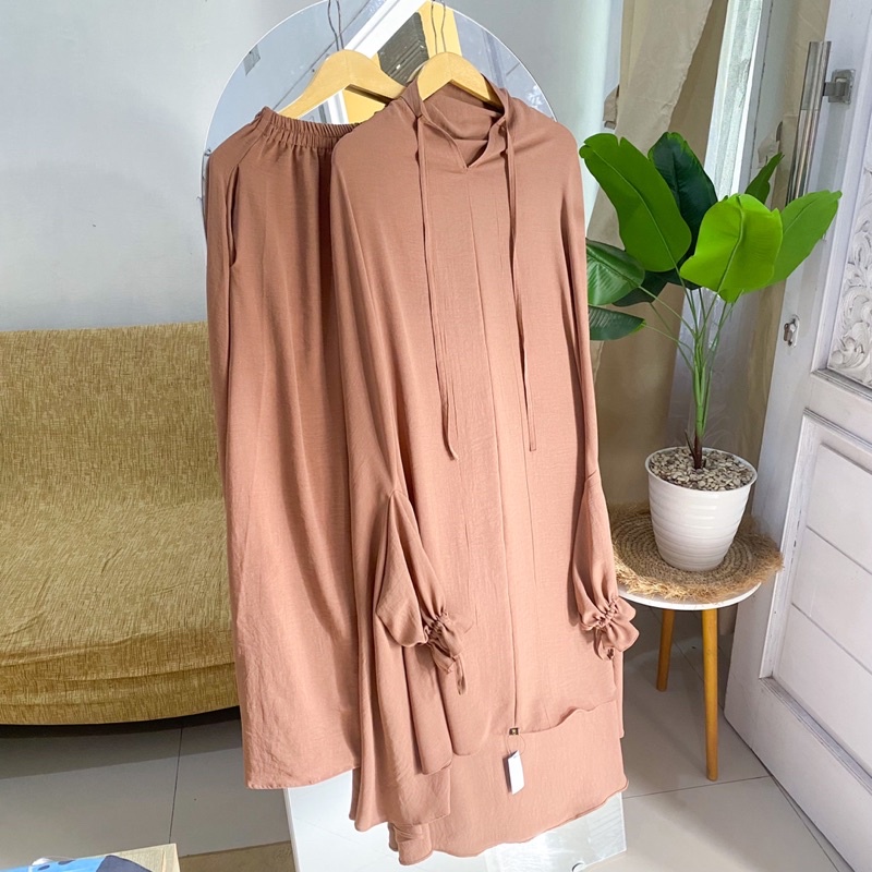 (Bergo+Rok) Yasmin one set crinkle airflow syari/Oneset Haji Umroh