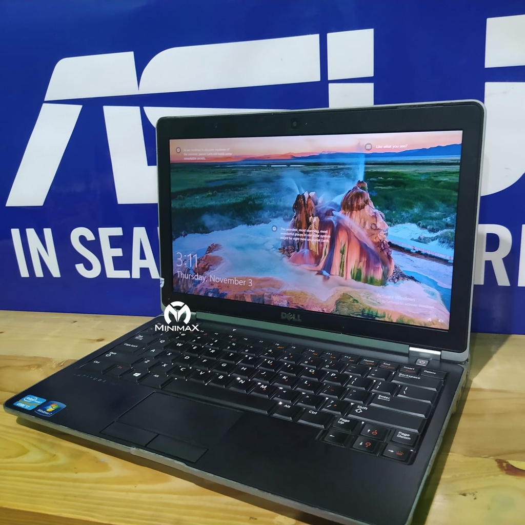 Dell e 6230 laptop i7 3 jutaan slim ringan keyboard backlight cocok buat editing