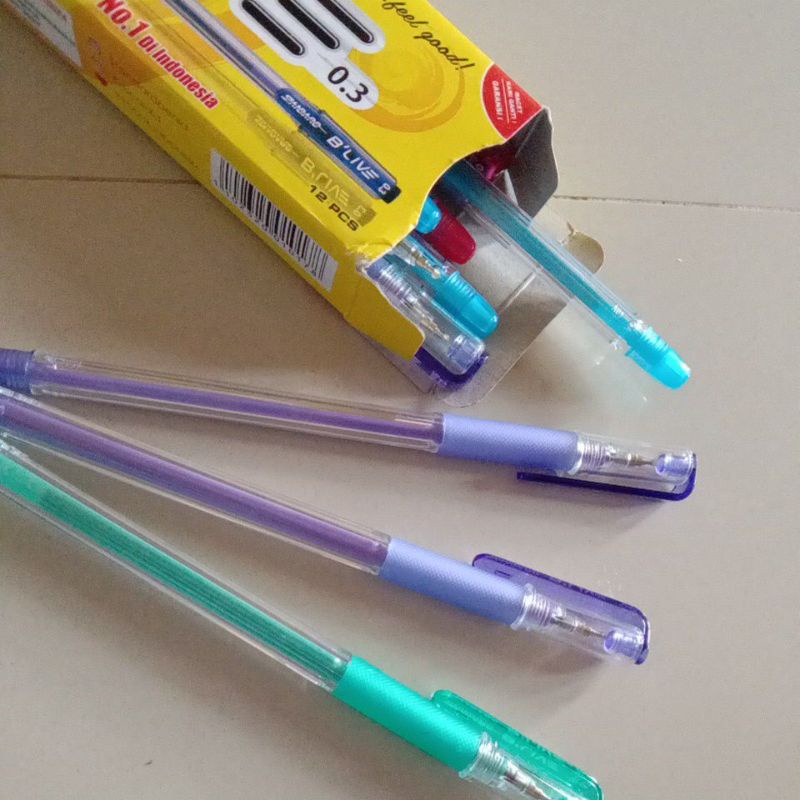 

Pulpen standard b'live 0,3 mm