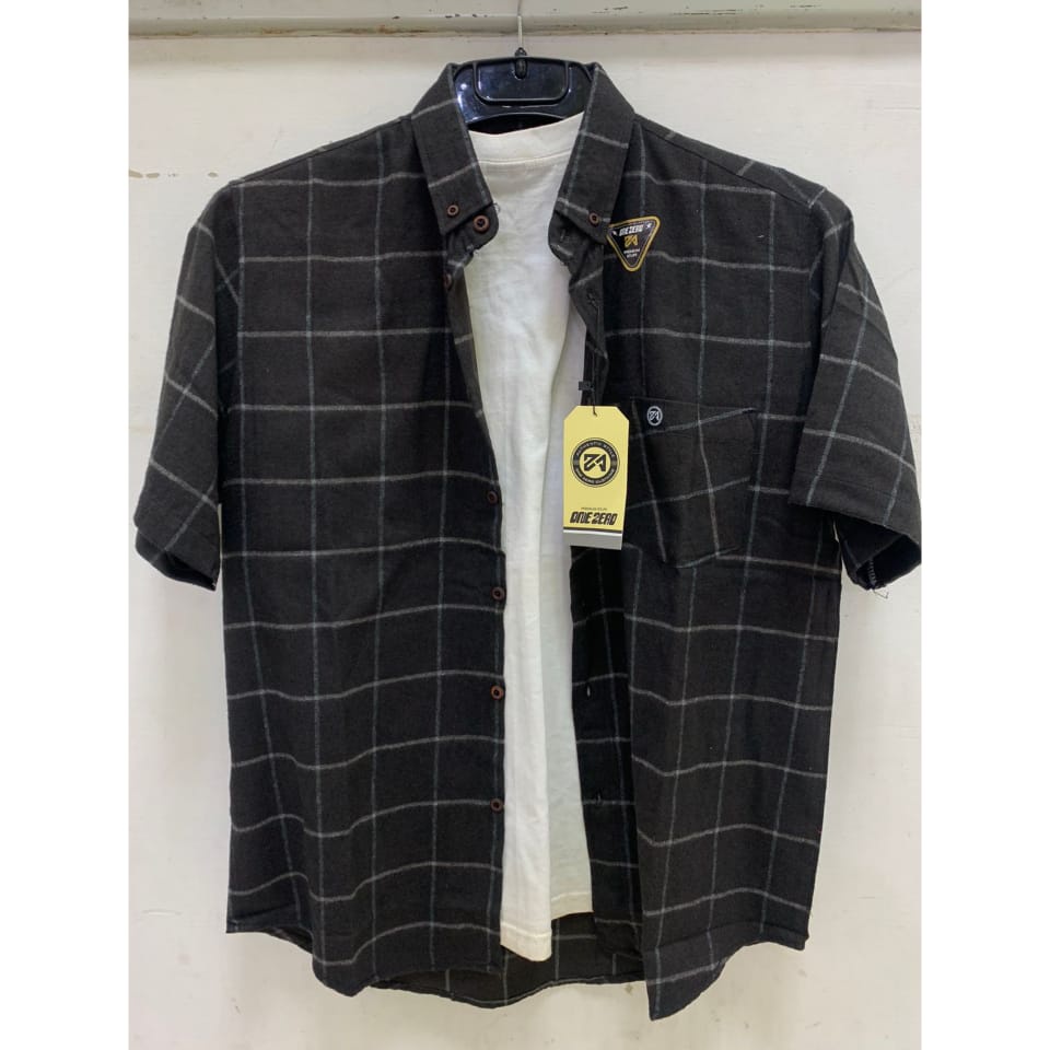Kemeja kotak pria flanel atasan lengan pendek polos motif