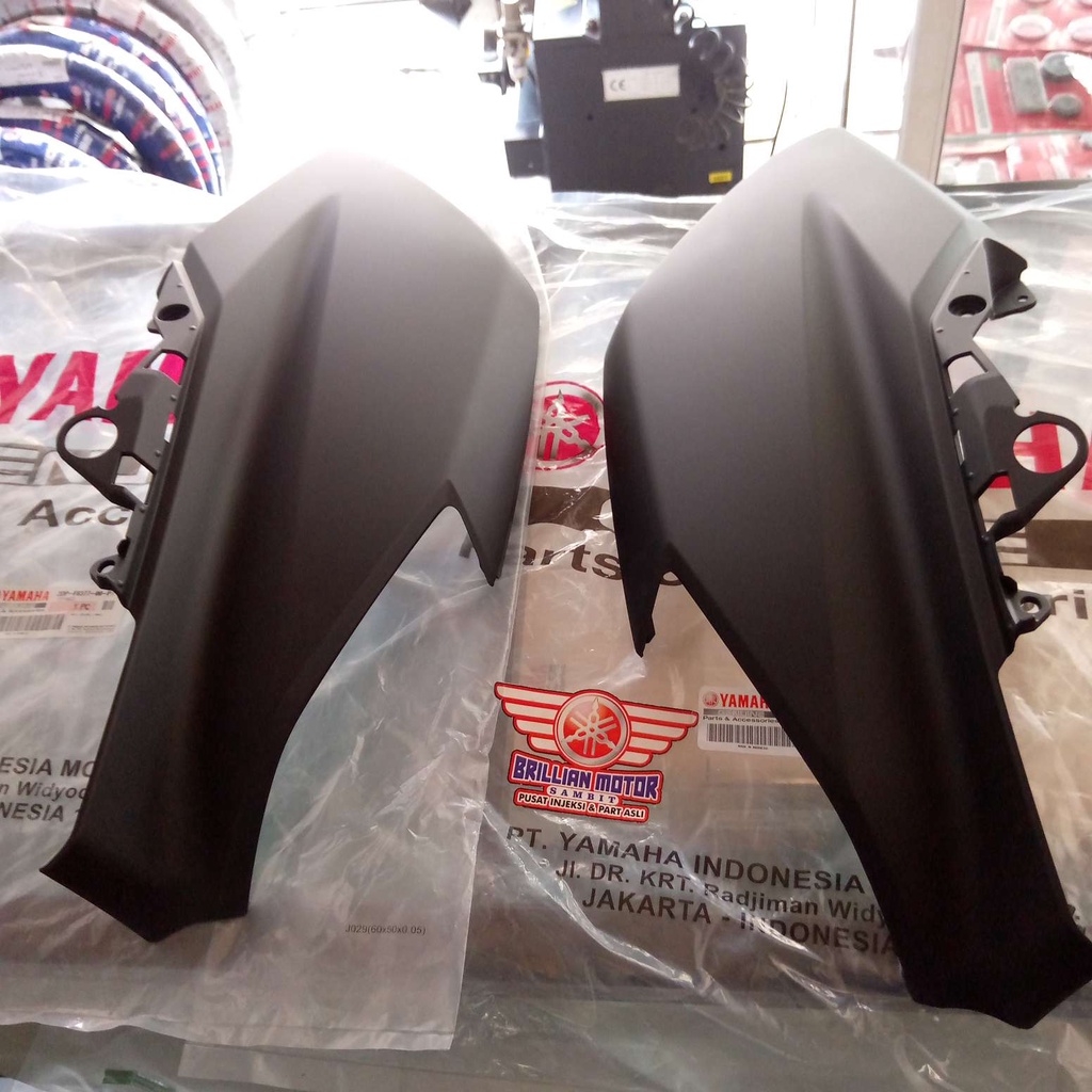Body Cowling Hitam Doff Nmax Old SATU Set Original Yamaha