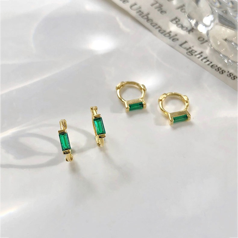 Anting Tusuk Gantung Bahan Sterling Silver 925 Hias Zamrudkristalzircon Gaya Koreasimple Untuk Wanita