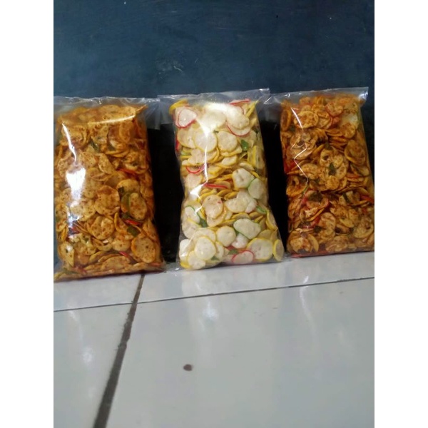 

KERUPUK SEBLAK KERING PEDAS