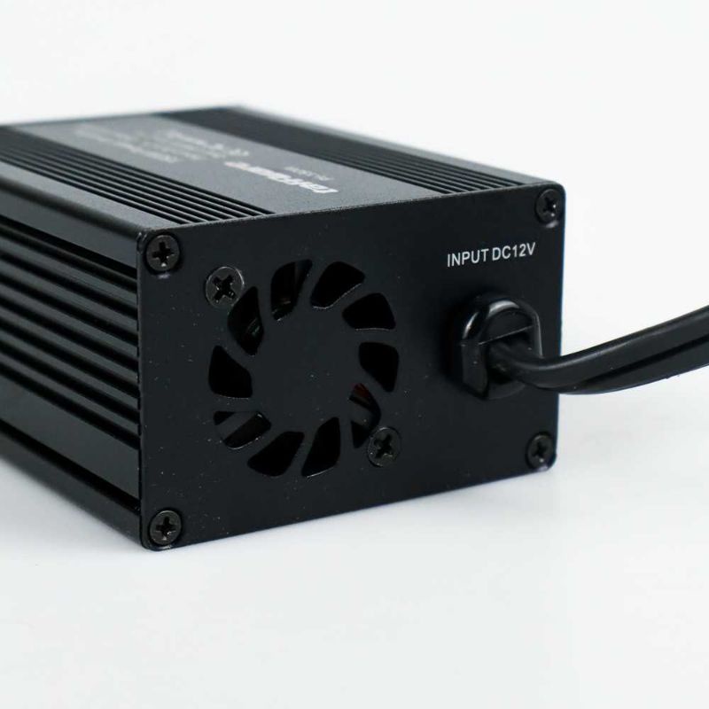 Taffware Power Inverter Mobil dengan 2 USB Port 150W 220V - PI-150W