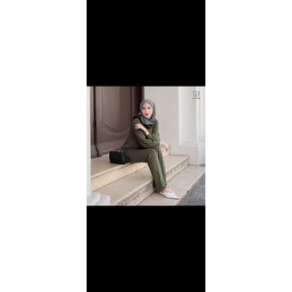 Preloved elle knit by alunicorn