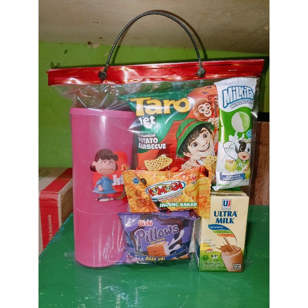 

Paket snack ulang tahun/paket snack ultah/snack ultah/bingkisan ulang tahun/goodie bag