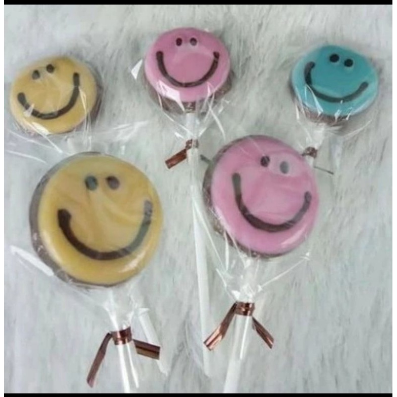 

cokelat lolipop stick motif smile / emoticon