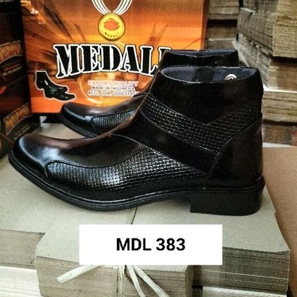 Sepatu kulit pria MEDALI boots Polri Tni Asn security sepatu kerja formal tampil lebih keren