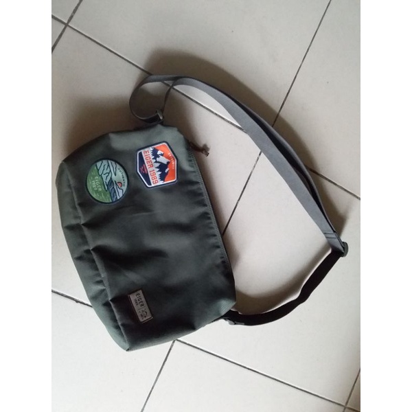 tas selempang eiger second