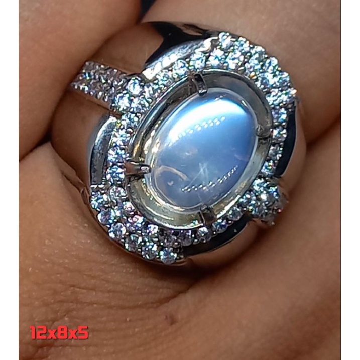 Biduri bulan ceylon/Monstone ceylon