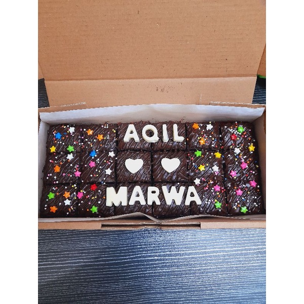 

Brownies sekat custom ucapan / tulisan uk 22x10