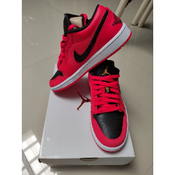 Nike Air Jordan 1 Siren Red EUR 37.5 / UK 4 / CM 23.5