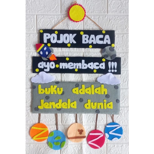 Hiasan kelas Flanel Pojok Baca