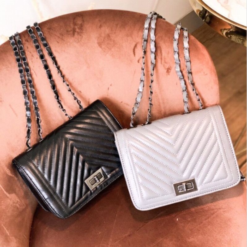 tas selempang tali rantai hitam