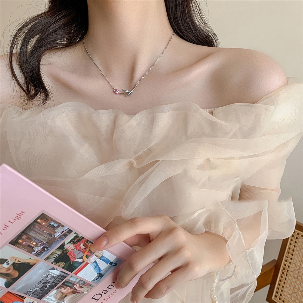Kalung Rantai Dengan Liontin Bunga Tulip Gaya Retro Perancis Untuk Wanita