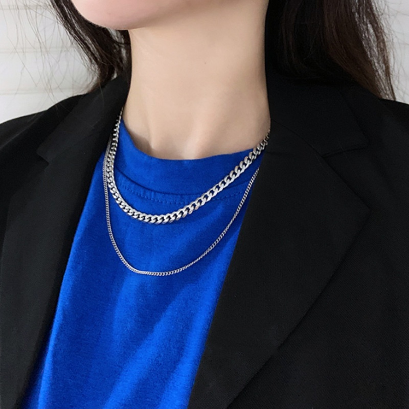 2pcs / set Kalung Rantai Overlapping Gaya Punk Hip-hop Korea Untuk Pria Dan Wanita