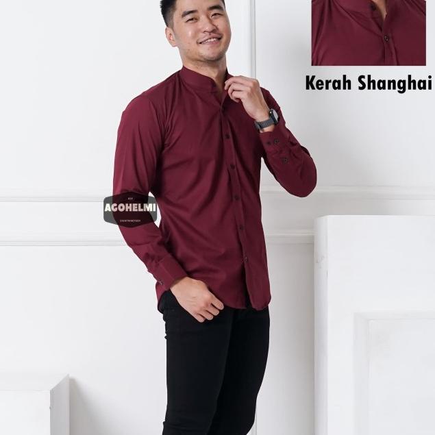 Kemeja Lengan Panjang Pria Merah Maroon Kerah Shanghai Polos Slimfit - Maroon, L