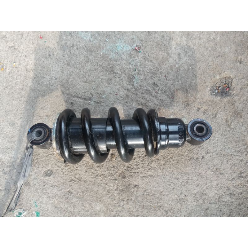 shock skok monoshock belakanag yamaha mx king mx king150 merk KYB