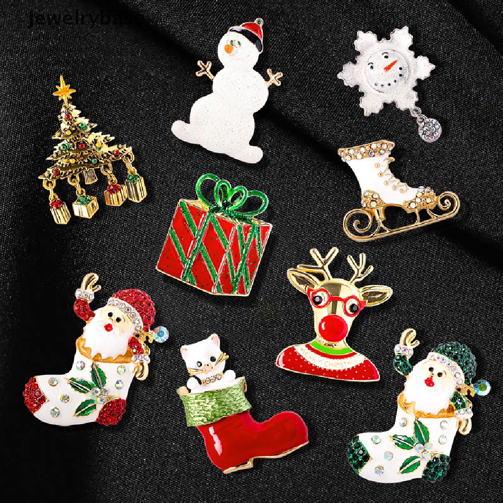 Bros Pin Enamel Desain Natal Aksen Berlian Imitasi Untuk Pria Dan Wanita