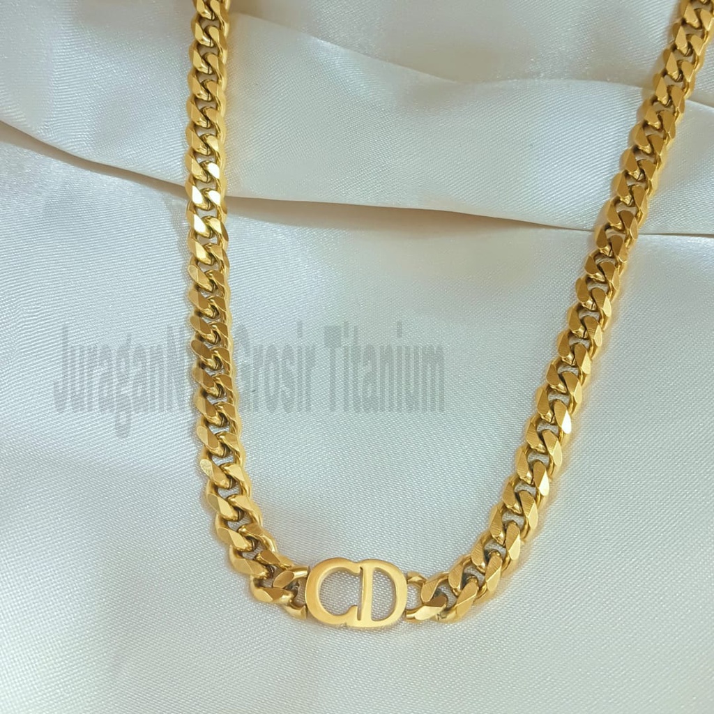 KALUNG TITANIUM RANTAI DESAIN C PERMATA MEWAH ANTI KARAT&amp;ANTI LUNTUR