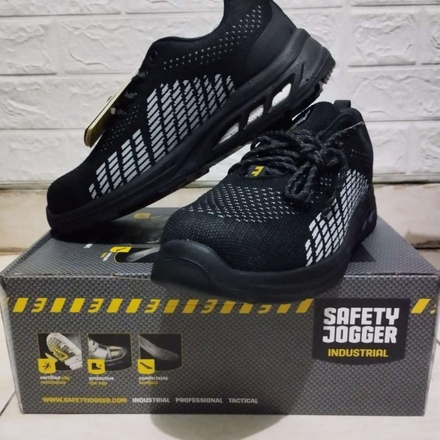 Jual Sepatu Safety Jogger Fitz Black Shopee Indonesia