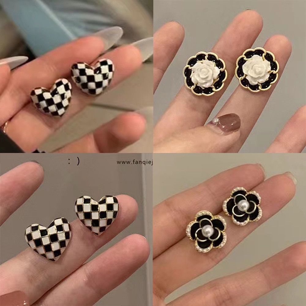 IFYOU Anting Stud Mutiara Bentuk Hati Warna Hitam Gaya Vintage Untuk Wanita