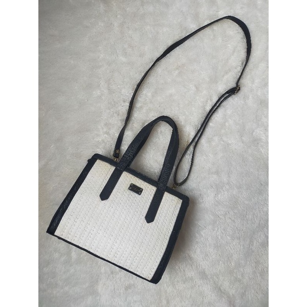 Preloved Tas Paul's Boutique London