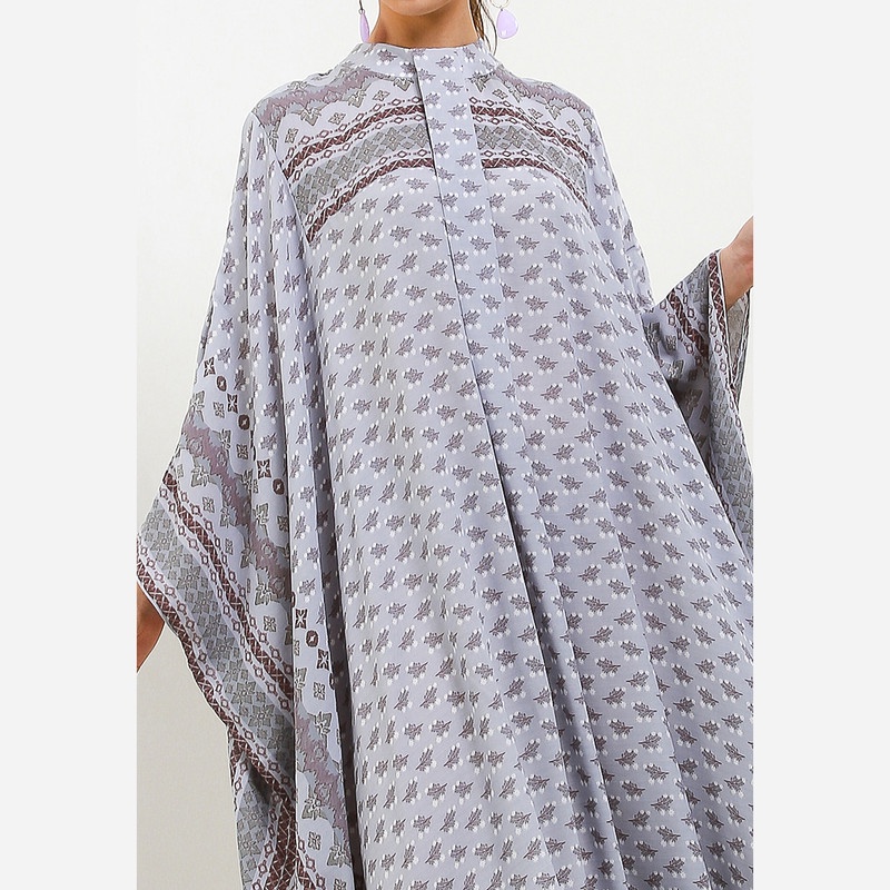 Kamilaa by Itang Yunasz Kaftan Etnik Wanita