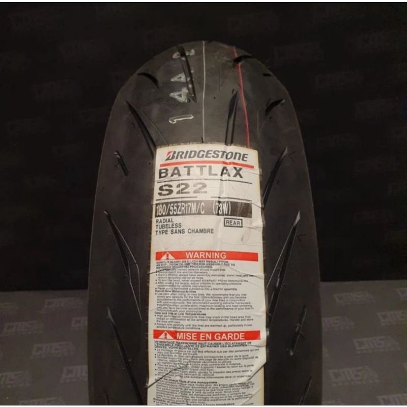 Ban merk Battlax Bridgestone S22 Ukuran 180 55 17 
S22