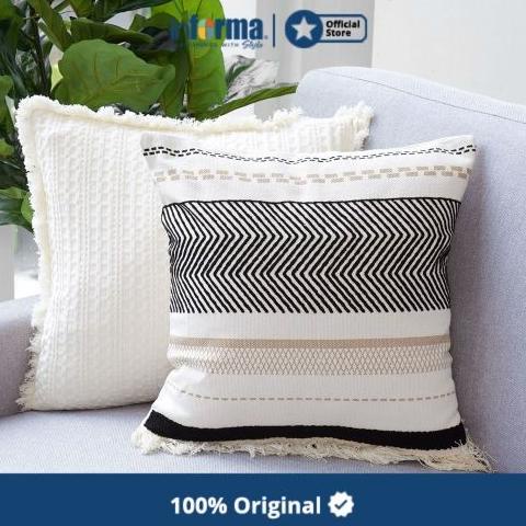Informa - Sarung Bantal Sofa 45x45 Cm Urban Retret 2b