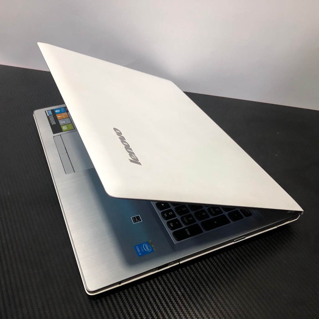 LAPTOP LENOVO Z50 Ram 8gb ssd 180 Prosesor Intel Core i3-4005U