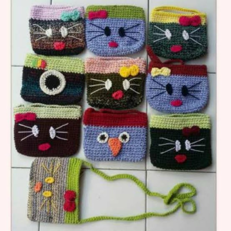 Tas Slempang gun Helo kity