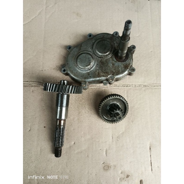 GIGI RASIO GARDAN GEARBOX TRANMISION TUTUP CRANKCASE YAMAHA MIO J ORIGINAL