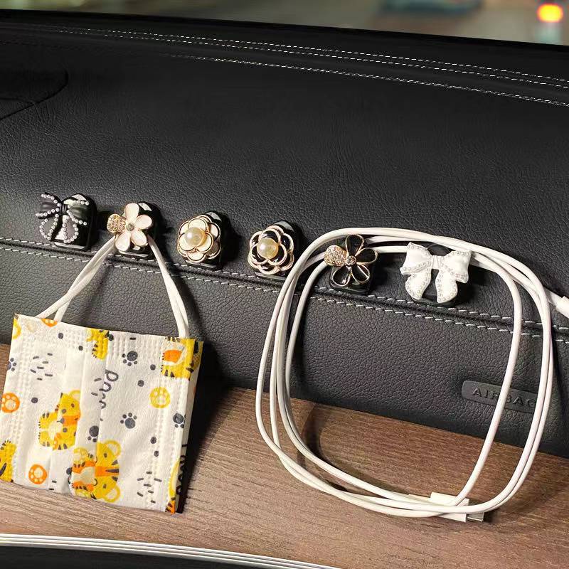 1pcs - cute cartoon mini multi-function hanger hook for car interior