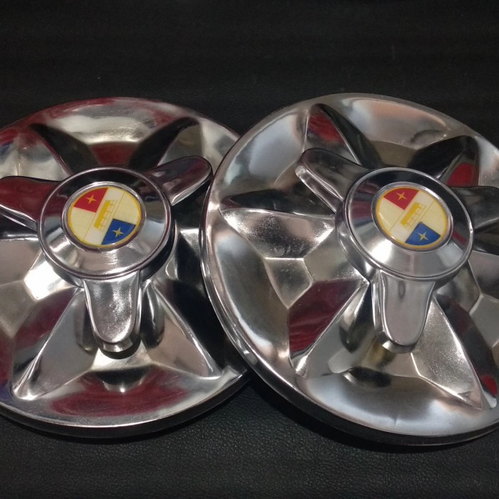 Wheeldop Tutup Velg Vespa Ring 10 Model Blimbing