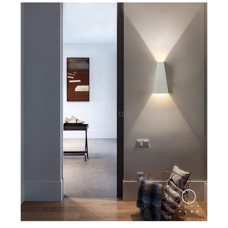 Lampu Dinding Minimalis LED Wall Lamp Hias Indoor 10W LED 2 Arah Lampu Dekorasi